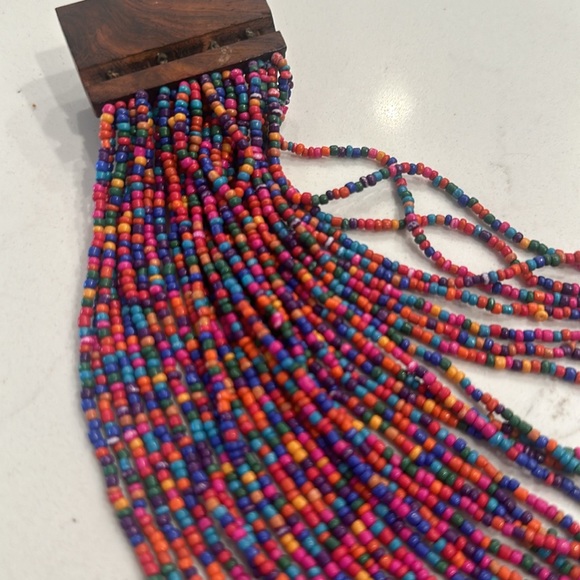 Vinatge Wood Hook Clasp Multicolor Tribal Native Beaded Boho necklace - Picture 7 of 7